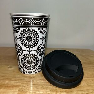 Longaberger Double-Walled Ceramic Travel Mug Black Medallion Silicone Lid